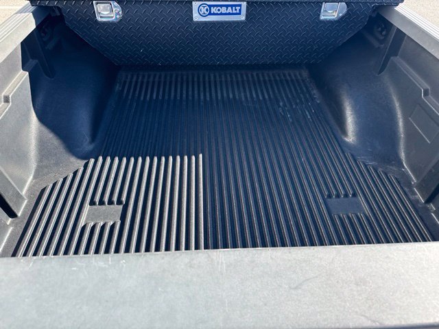 Used 2013 Nissan Frontier Desert Runner RWD image 17