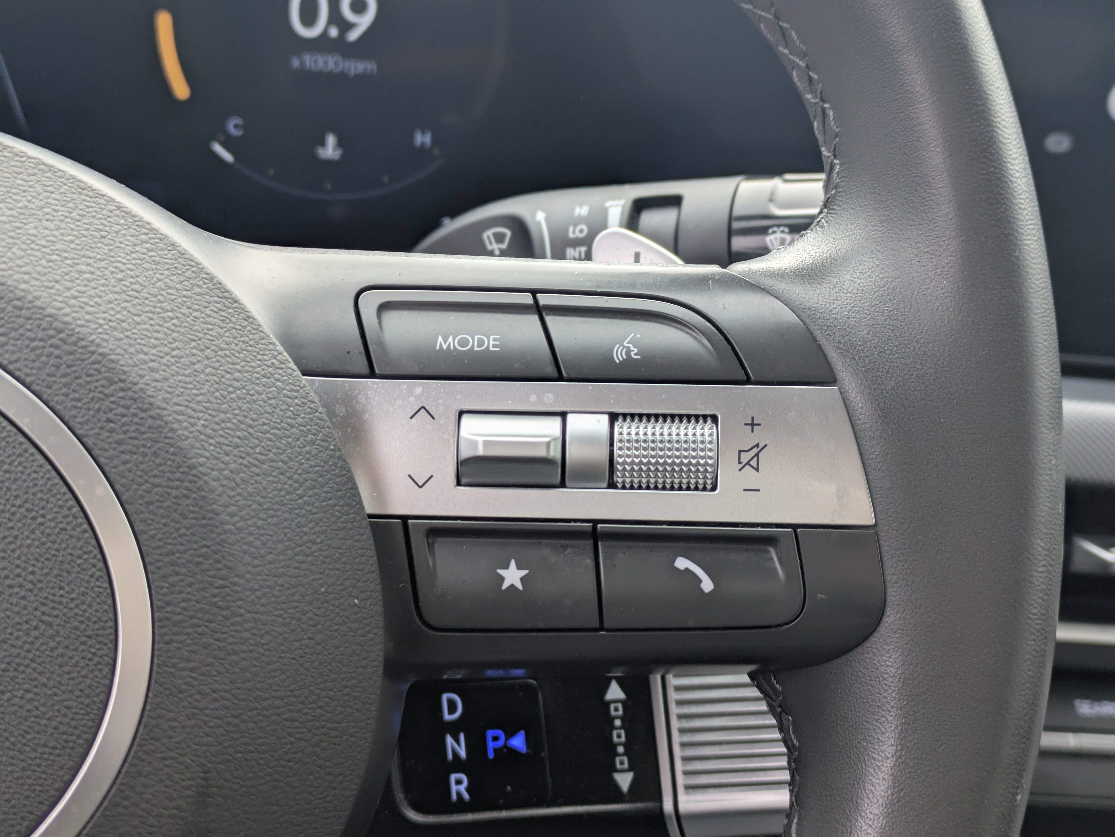 Certified 2024 Hyundai Sonata SEL w/ Convenience Package image 24