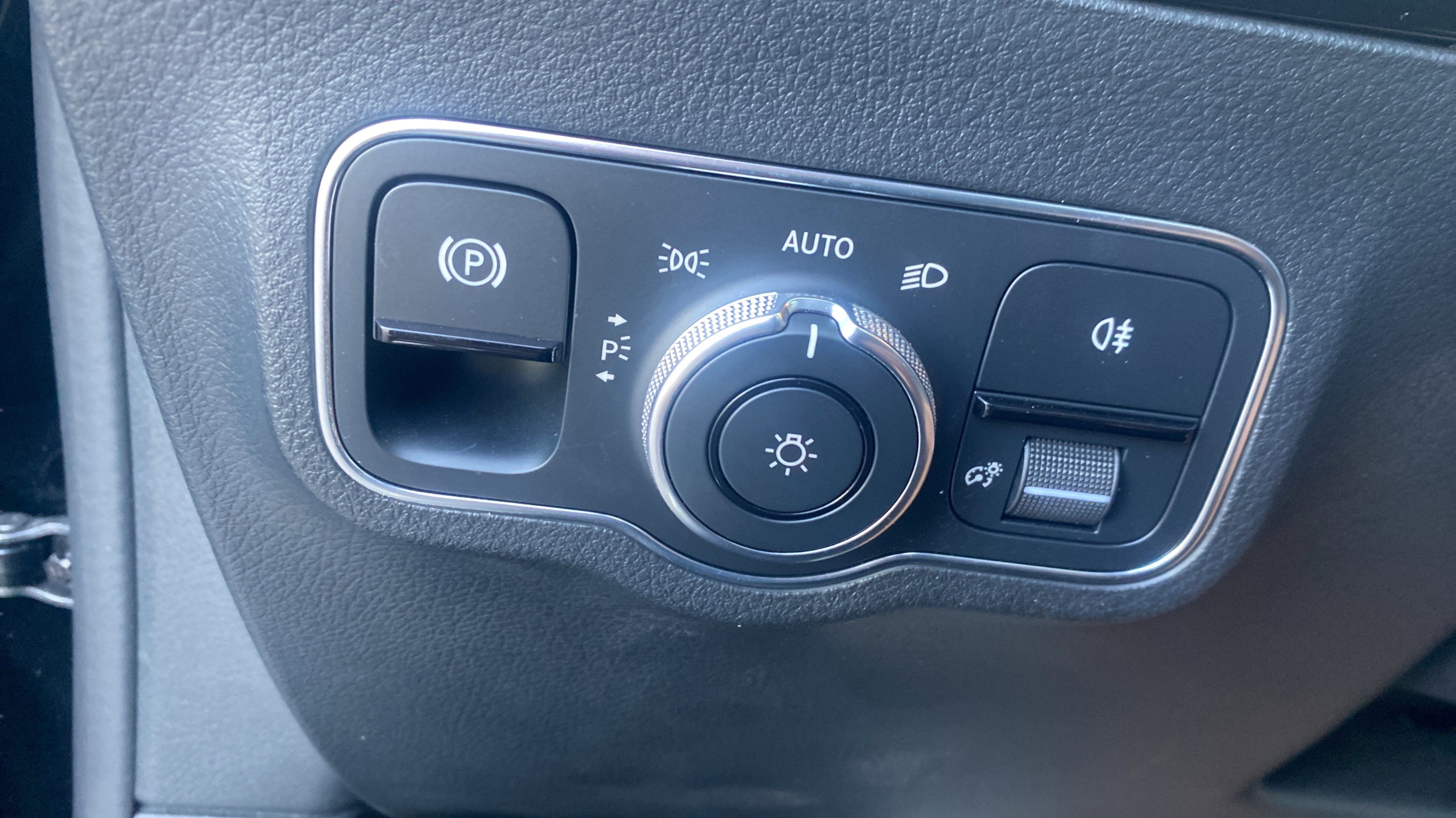 Used 2021 Mercedes-Benz GLA 250 image 26