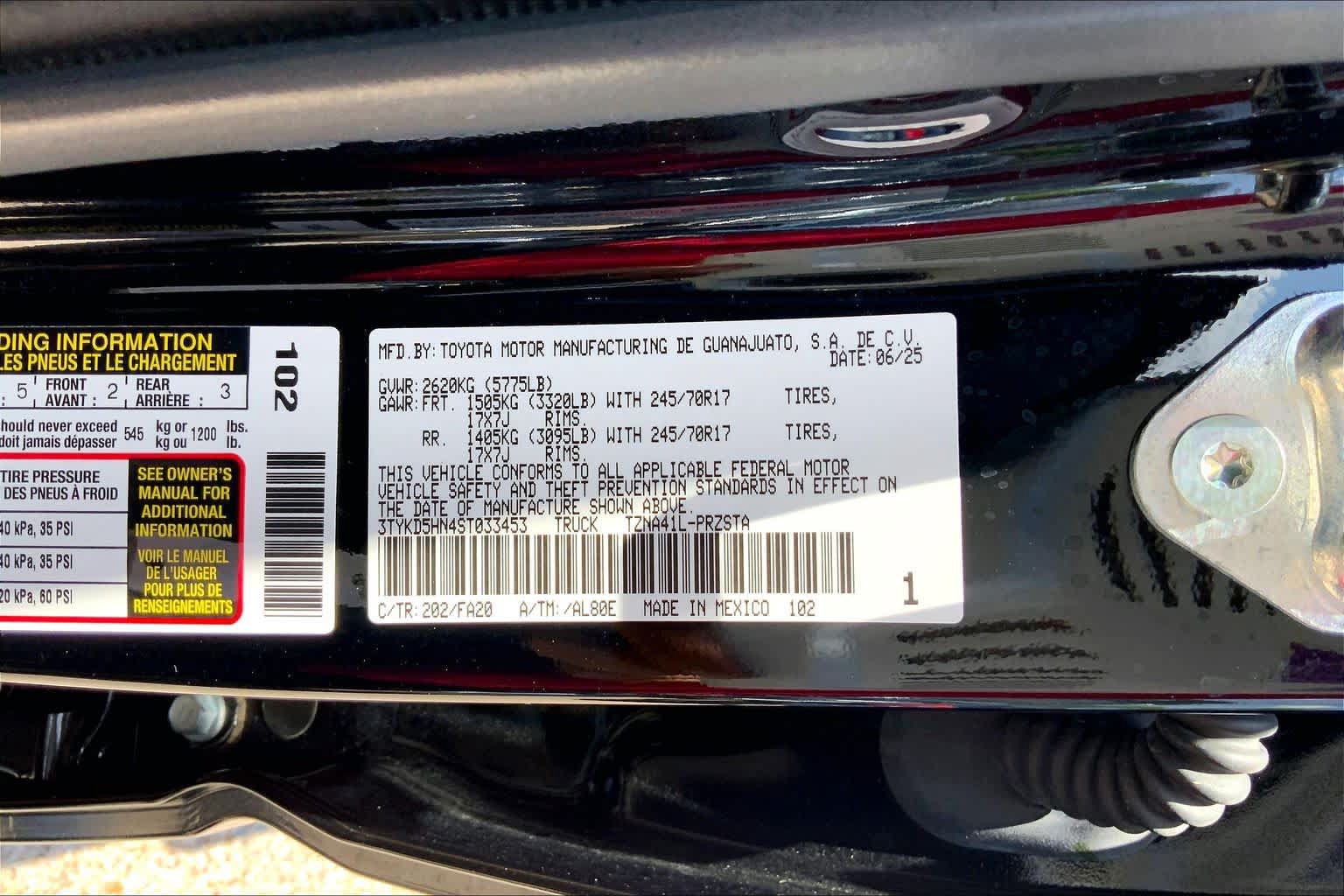 Used 2025 Toyota Tacoma SR RWD image 33
