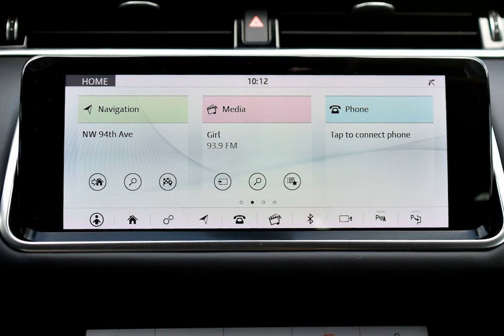 Used 2020 Land Rover Range Rover Evoque SE image 51