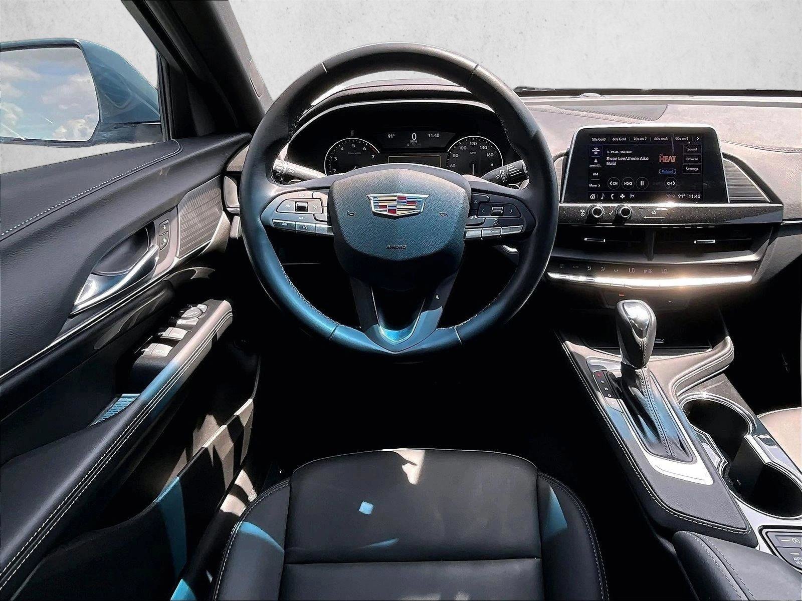 Used 2023 Cadillac CT4 Luxury RWD image 7
