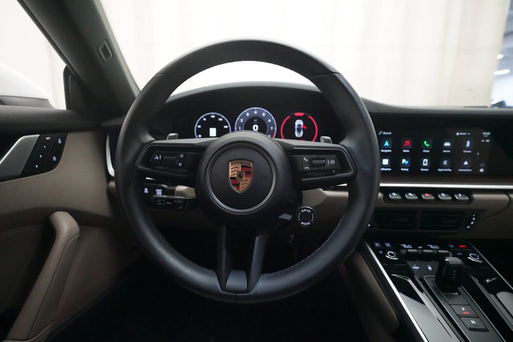 Certified 2025 Porsche 911 Carrera RWD image 18