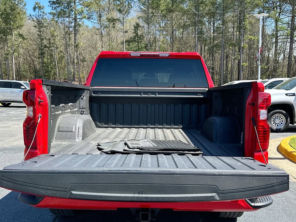 Used 2024 Chevrolet Silverado 1500 Custom w/ Turbomax Blackout Package image 16