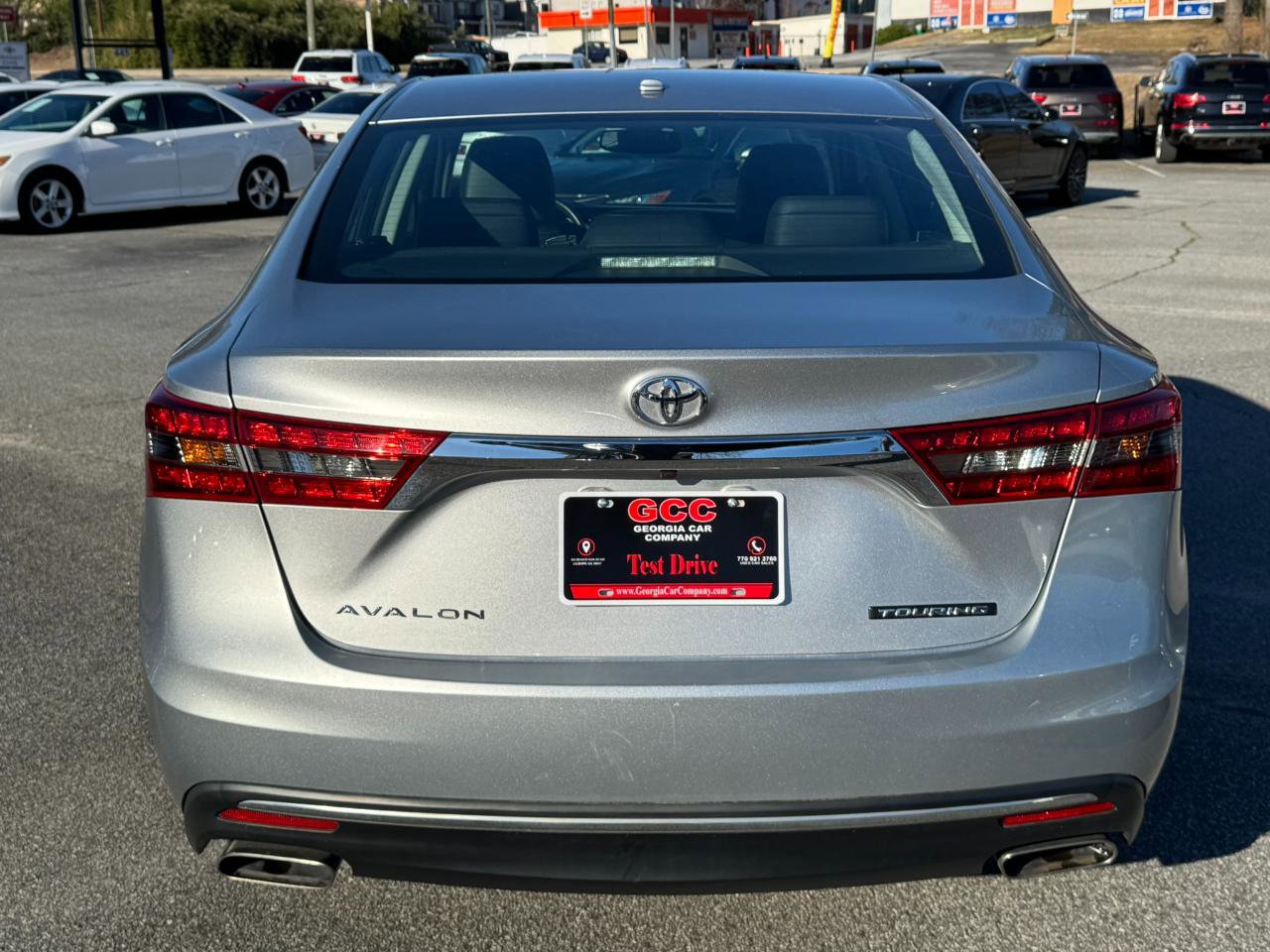 Used 2016 Toyota Avalon Touring image 6