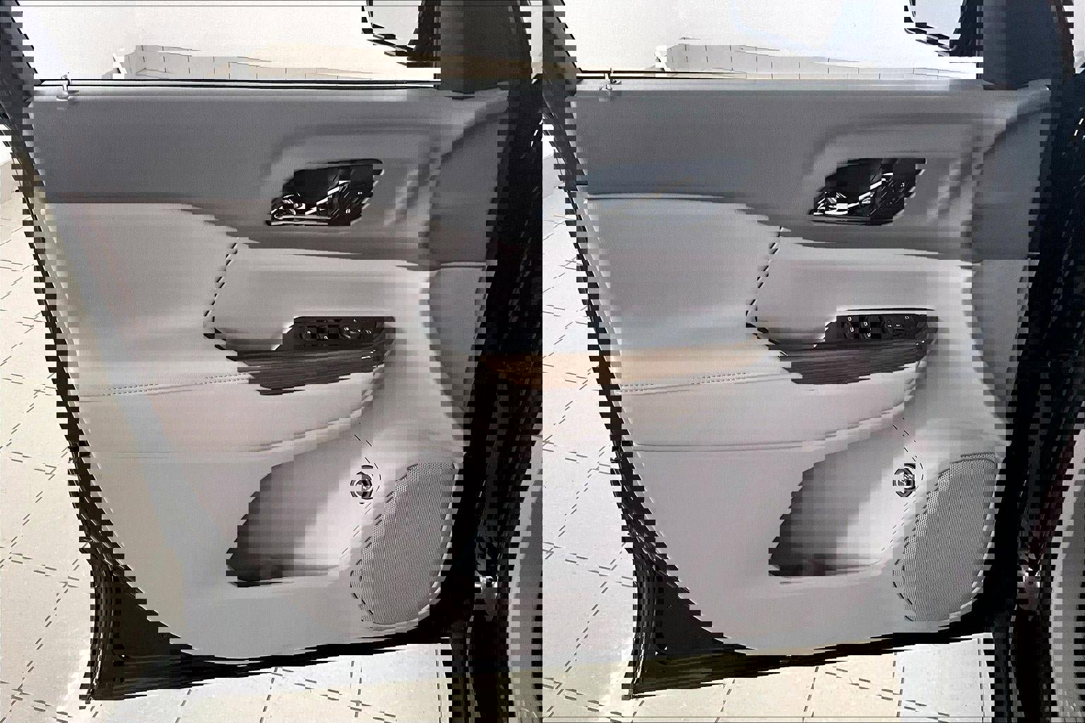 Used 2017 GMC Acadia SLE image 20