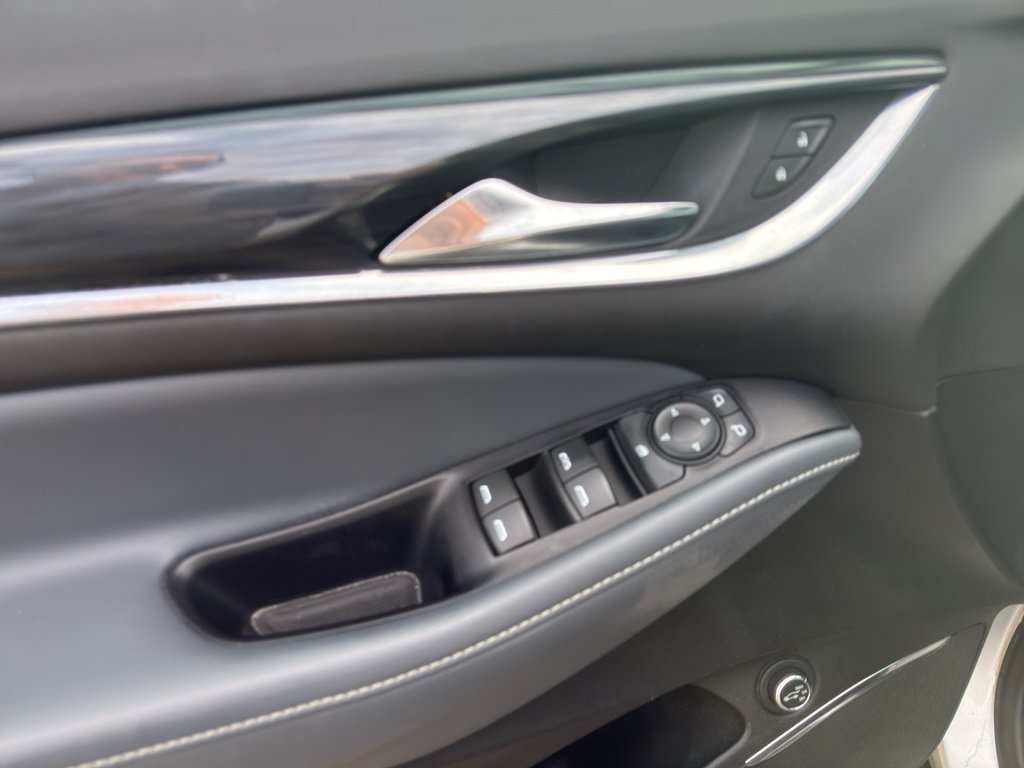 Certified 2022 Buick Enclave Essence w/ Experience Buick Package FWD image 12