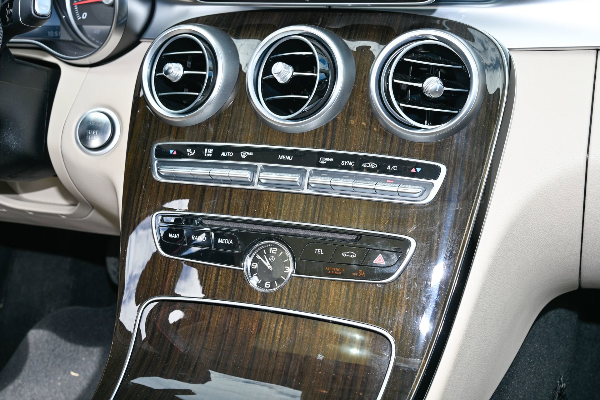 Used 2017 Mercedes-Benz C 300 4MATIC Sedan image 22