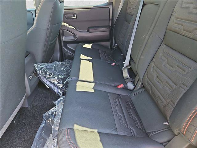 New 2027 Nissan Frontier PRO-4X w/ Pro Convenience Package AWD/4WD image 16
