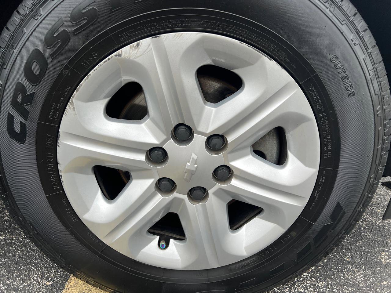 Used 2013 Chevrolet Traverse LS image 18