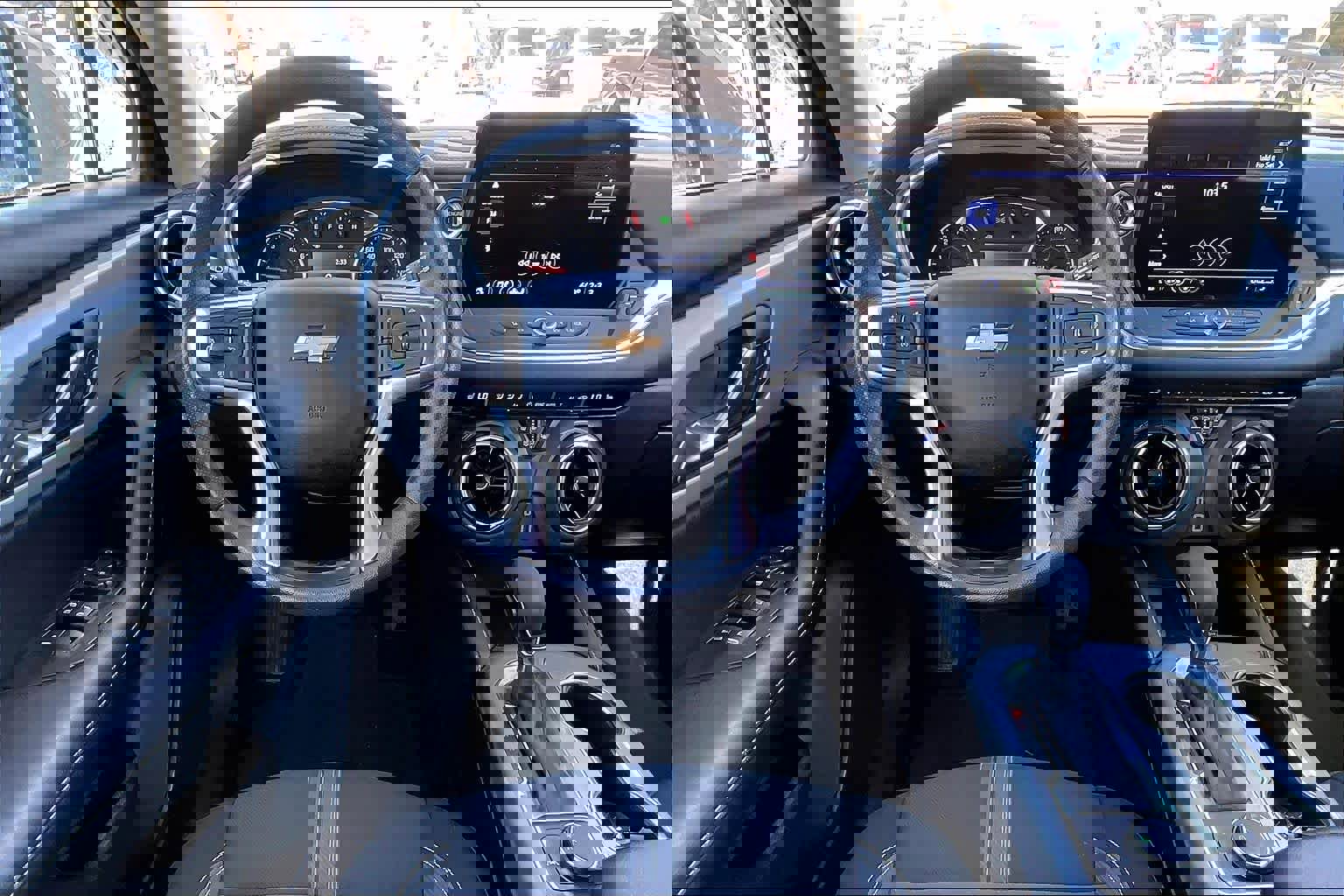 Used 2025 Chevrolet Blazer LT image 6