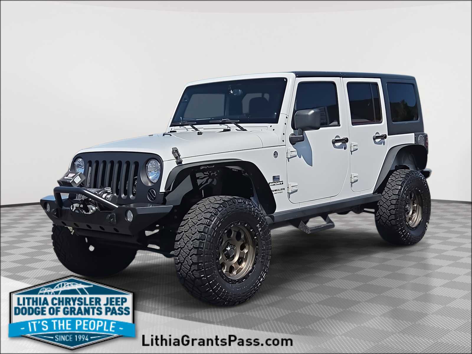 Used 2013 Jeep Wrangler Unlimited Sport AWD/4WD video 1
