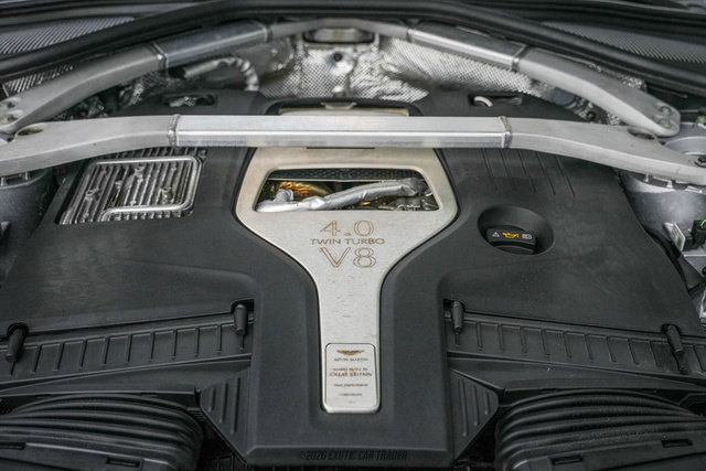 Used 2021 Aston Martin DBX AWD/4WD image 16