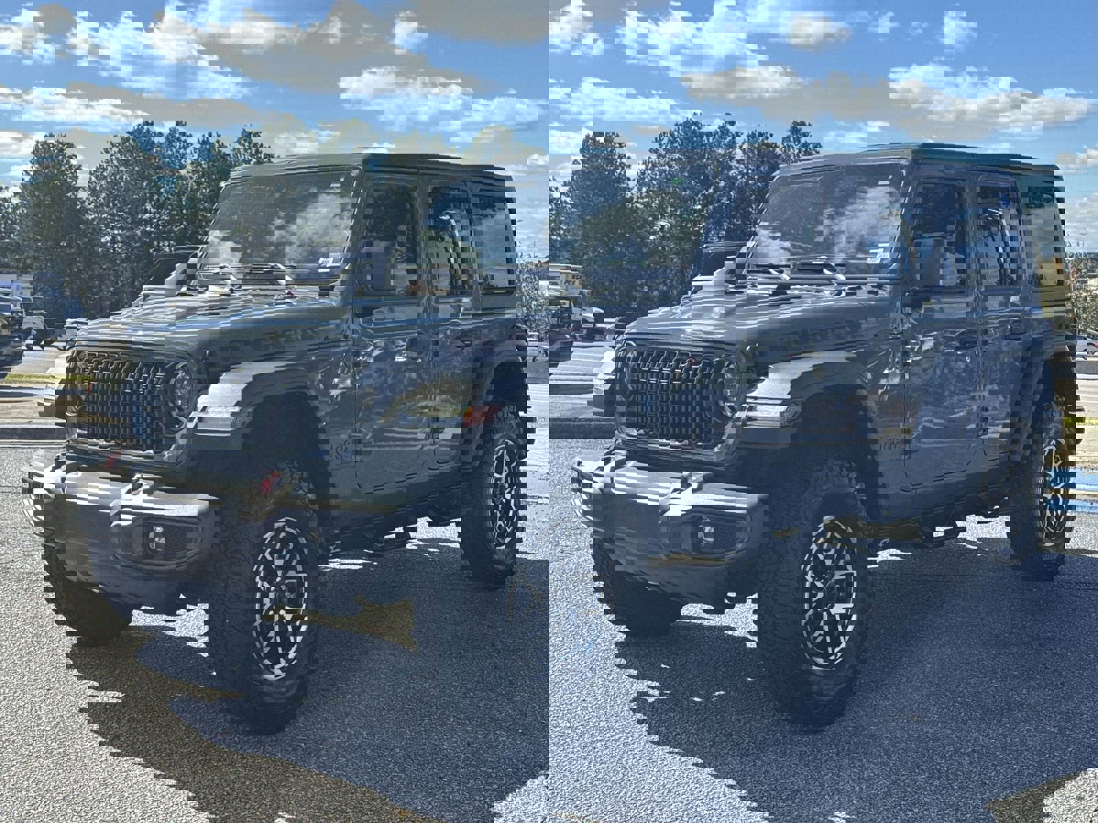 Used 2024 Jeep Wrangler Rubicon image 5