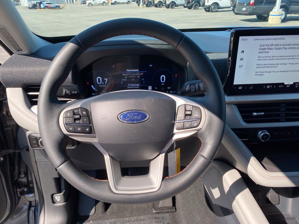 New 2026 Ford Explorer Active w/ Active Comfort Package AWD/4WD image 18
