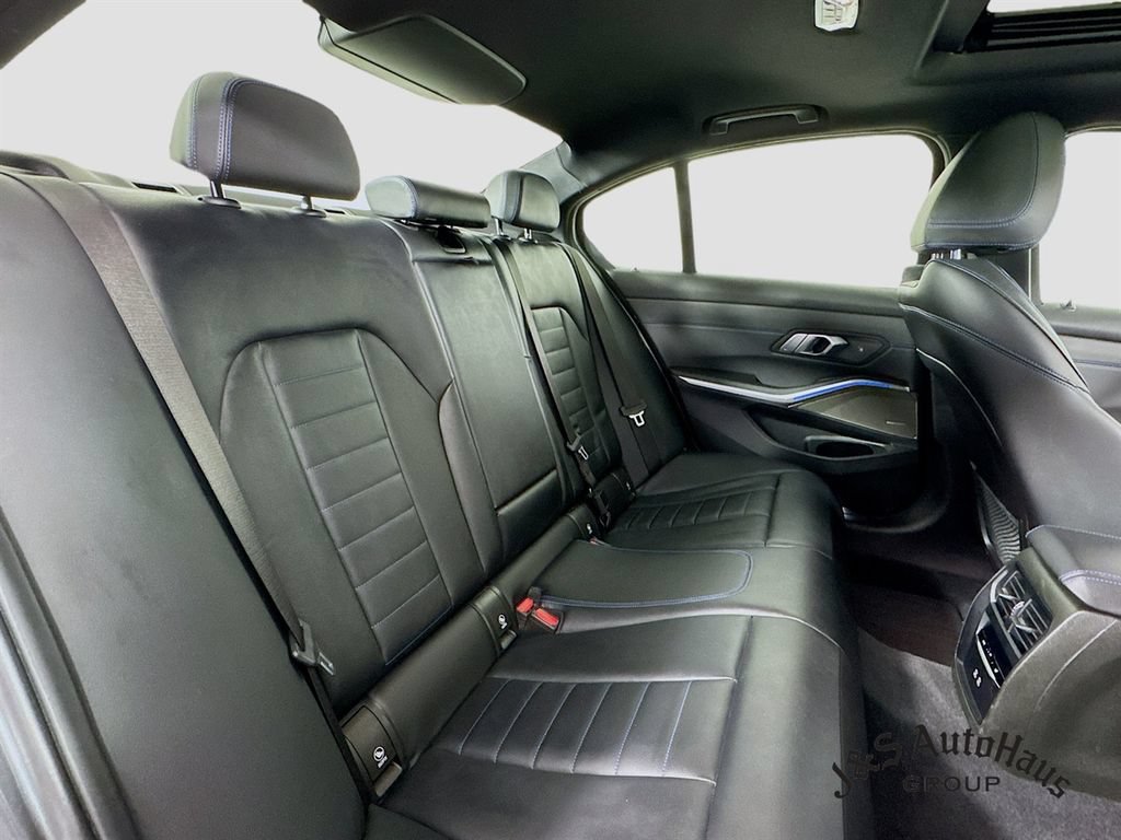 Used 2022 BMW M340i xDrive AWD/4WD image 34