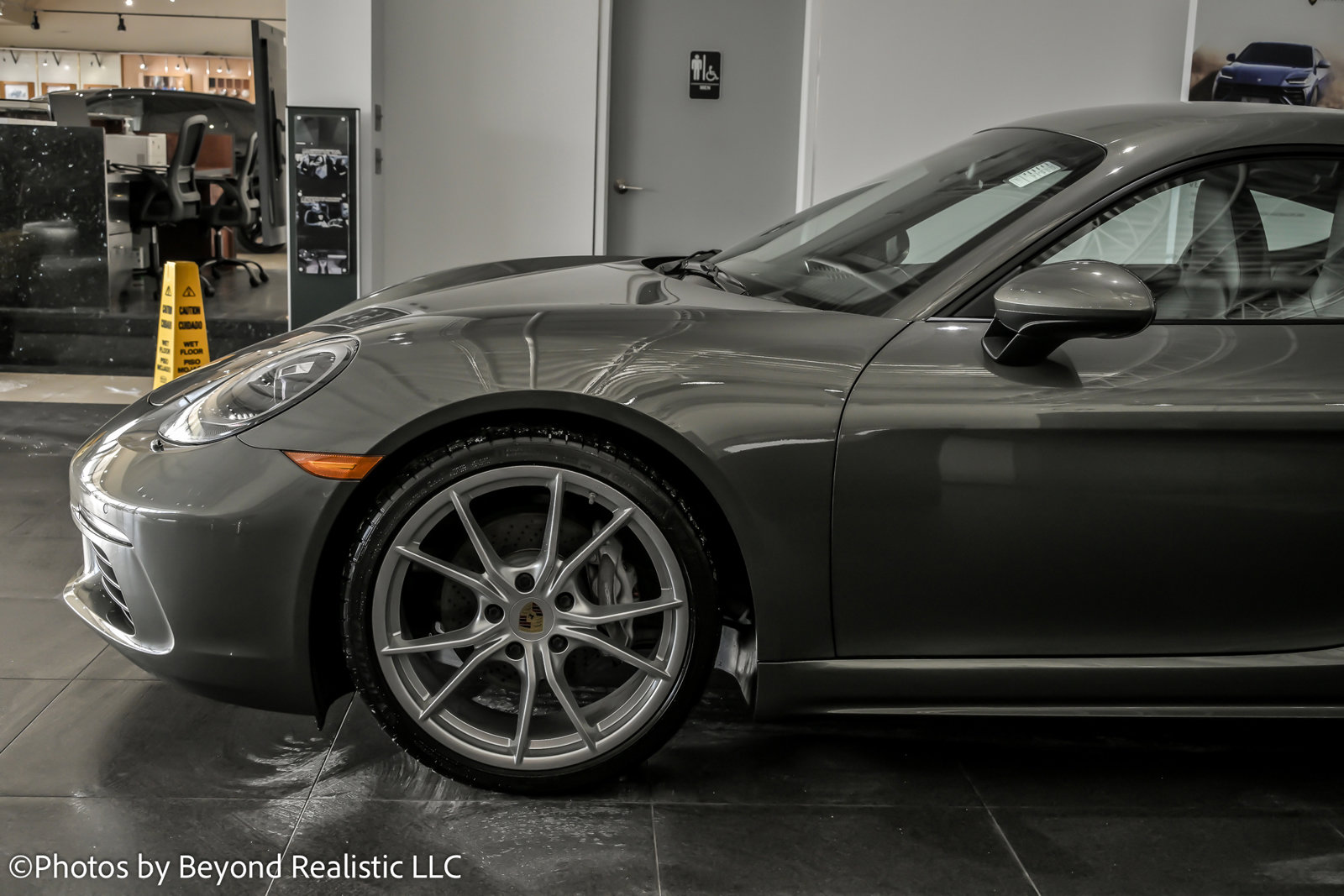 Used 2023 Porsche 718 Cayman T w/ Sport Chrono Package image 11