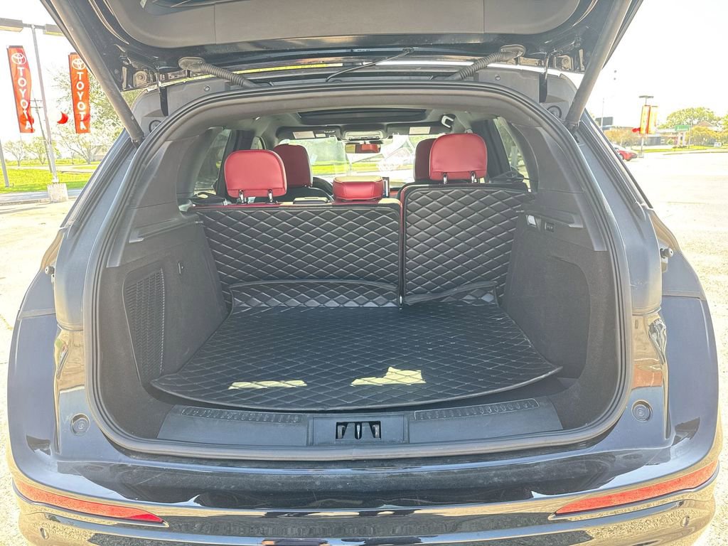 Used 2023 Lincoln Corsair Reserve w/ Equipment Group 202A image 34