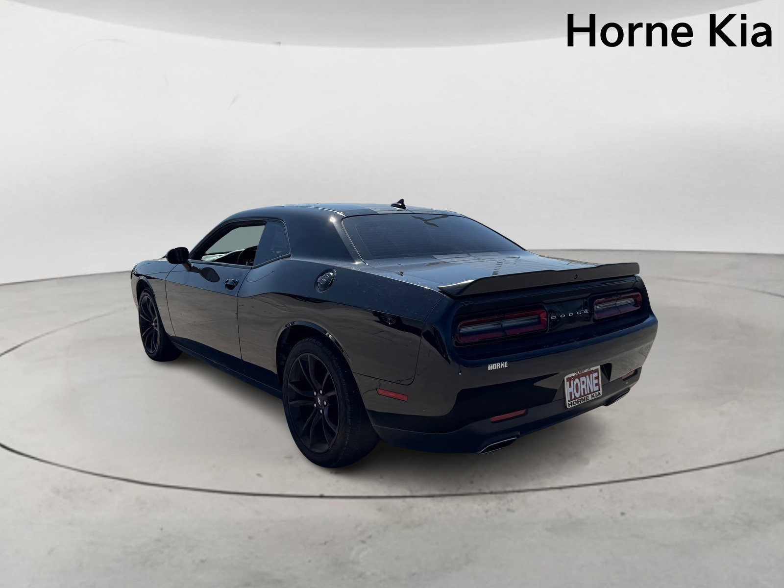 Used 2017 Dodge Challenger SXT w/ Blacktop Package image 5