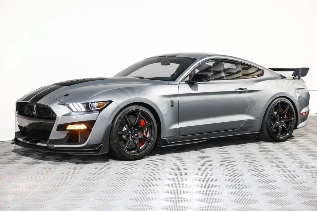 Used 2020 Ford Mustang Shelby GT500 w/ Carbon Fiber Track Pack RWD image 18