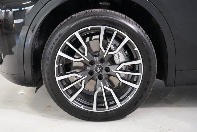 Used 2025 Maserati Grecale GT AWD/4WD image 10