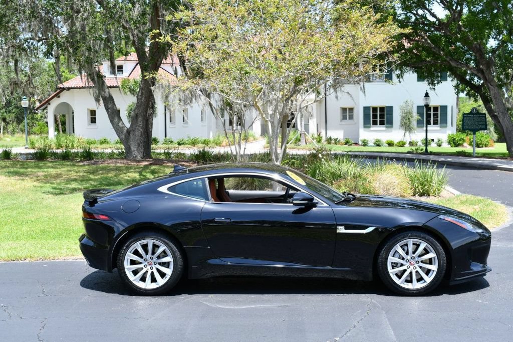 Used 2018 Jaguar F-TYPE Coupe RWD image 25