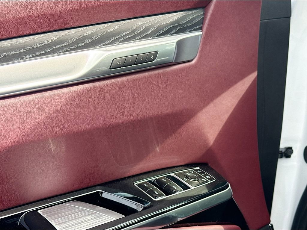 New 2025 Cadillac Escalade Premium Luxury w/ Touring Package image 18