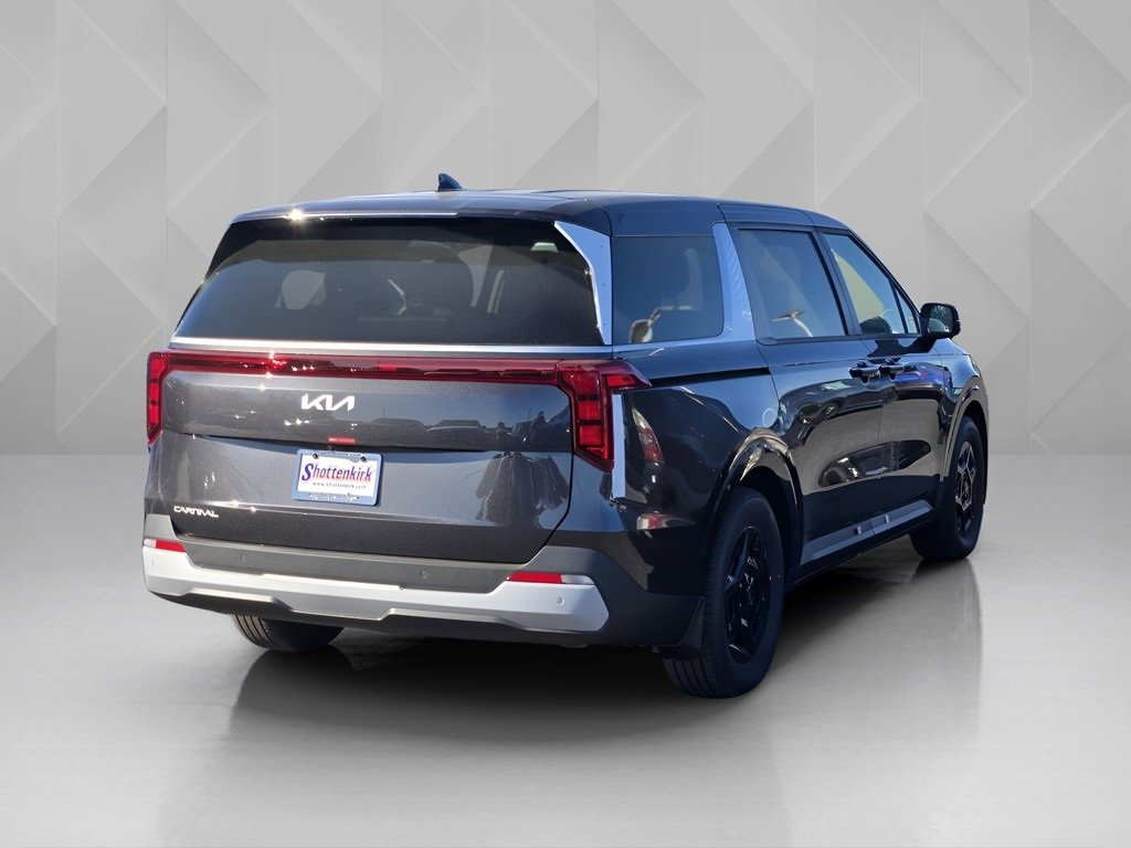 New 2026 Kia Carnival image 3