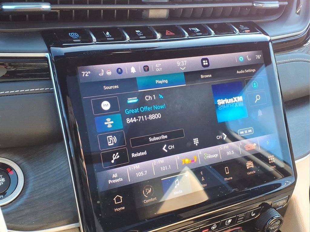 Used 2022 Jeep Grand Cherokee Limited 4xe w/ Luxury Tech Group II image 6