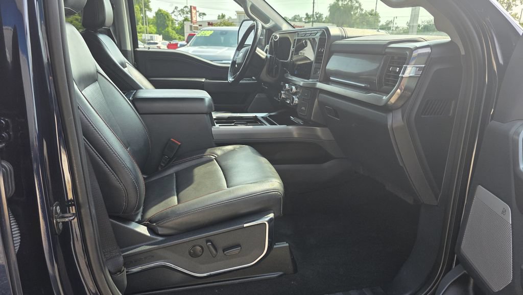Used 2024 Ford F250 Lariat AWD/4WD image 6