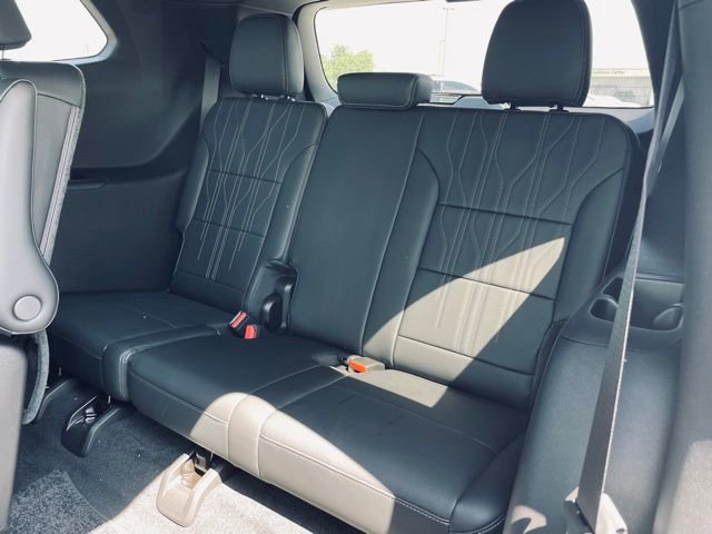 New 2026 Buick Enclave Avenir image 27