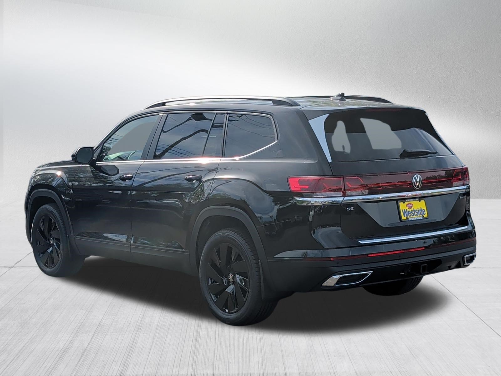 New 2026 Volkswagen Atlas SE AWD/4WD image 2