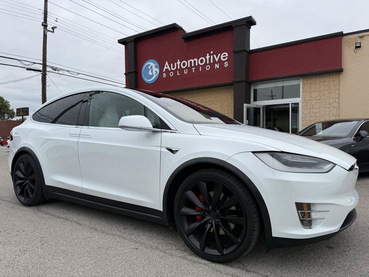 Used 2018 Tesla Model X P100D AWD/4WD image 3