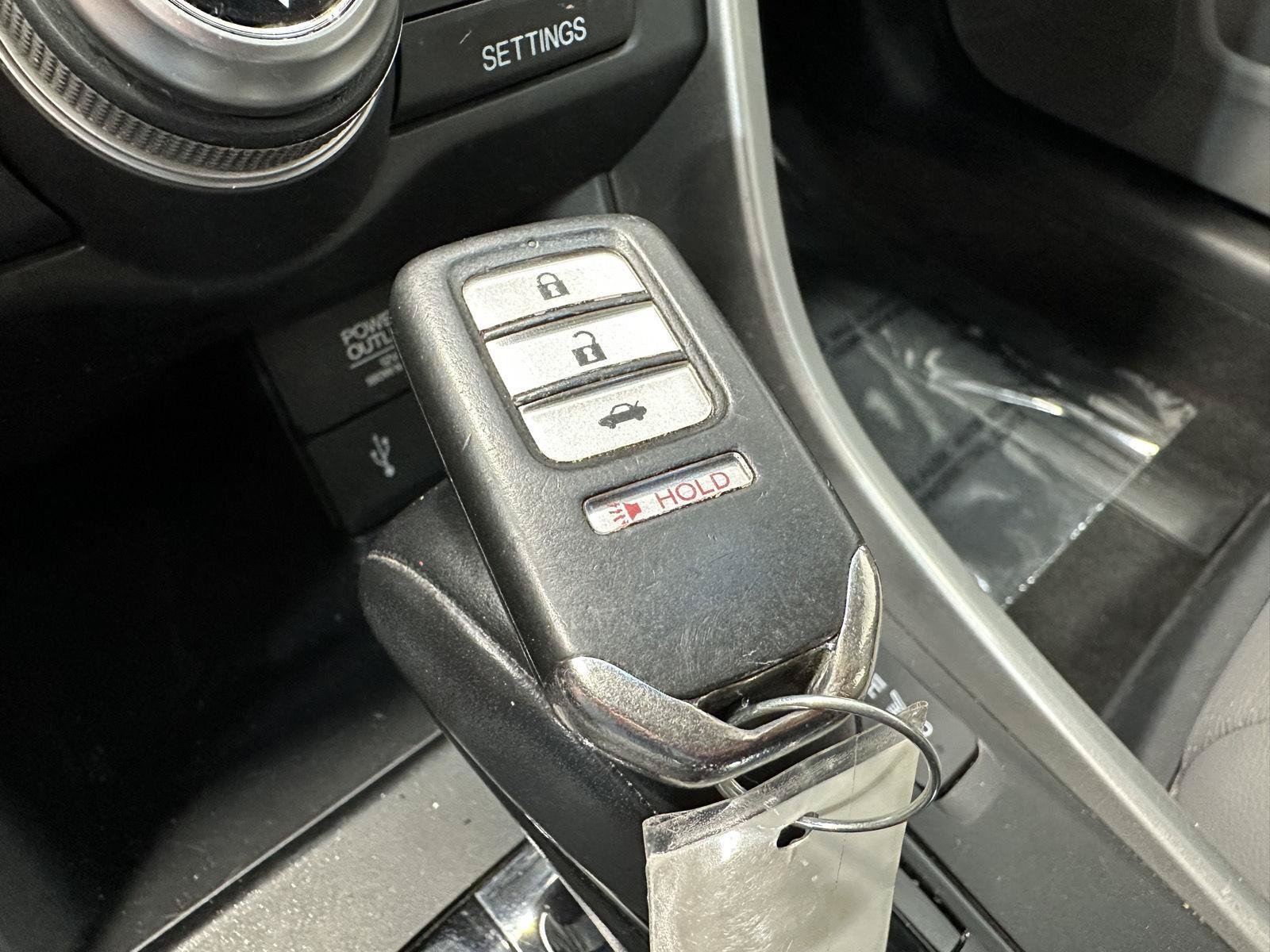 Used 2013 Honda Accord EX-L image 29
