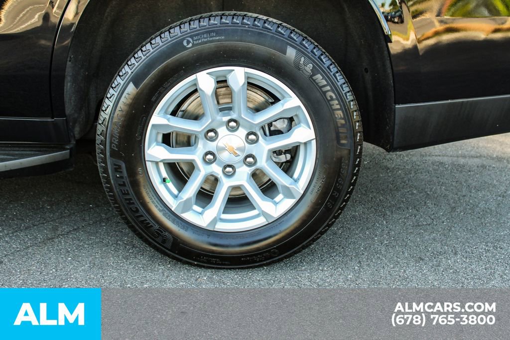 Used 2025 Chevrolet Tahoe LT AWD/4WD image 16