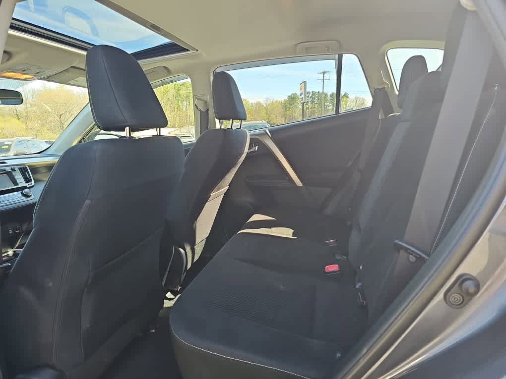 Used 2015 Toyota RAV4 XLE w/ Outdoor Package image 29