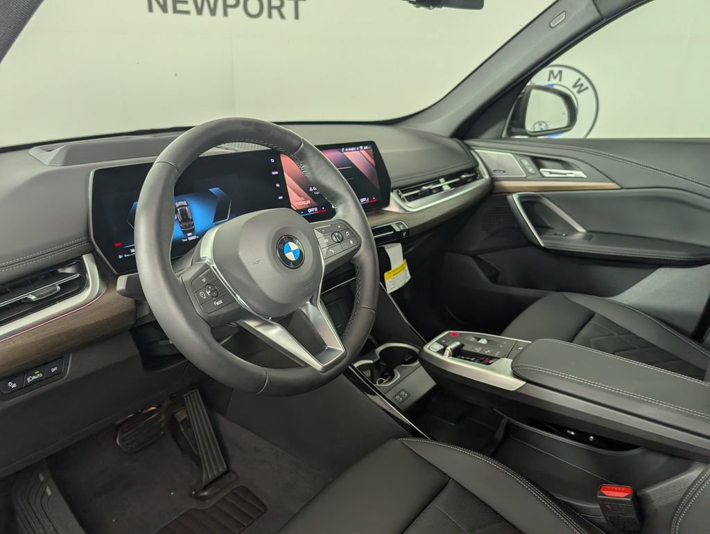 New 2026 BMW X1 xDrive28i w/ Technology Package AWD/4WD image 11
