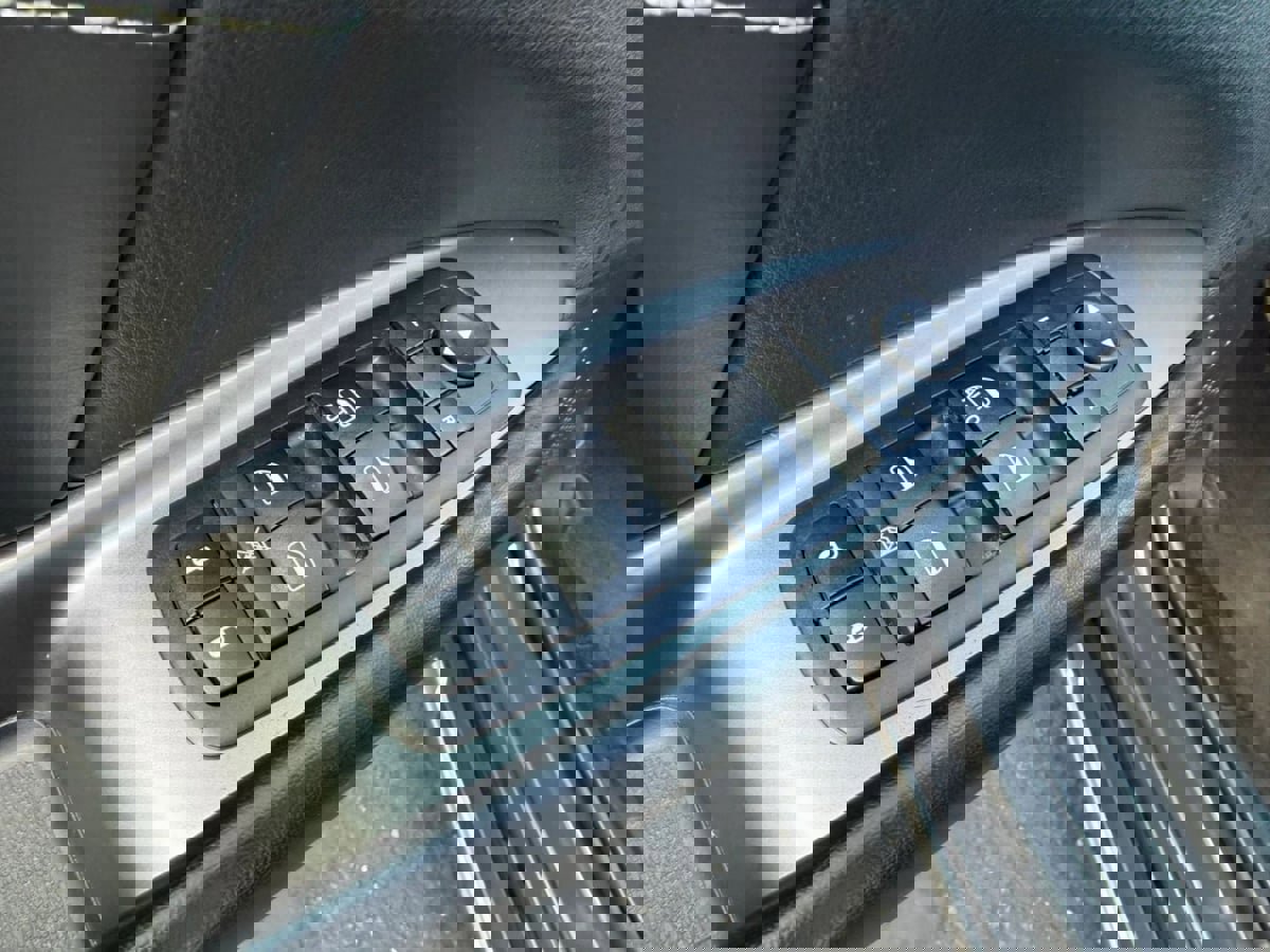 Used 2017 Dodge Journey Crossroad image 37