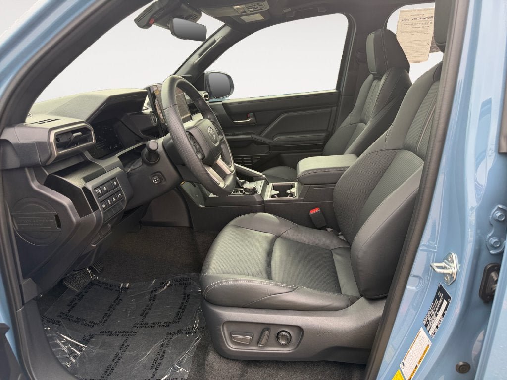 Used 2026 Toyota 4Runner Limited AWD/4WD image 6