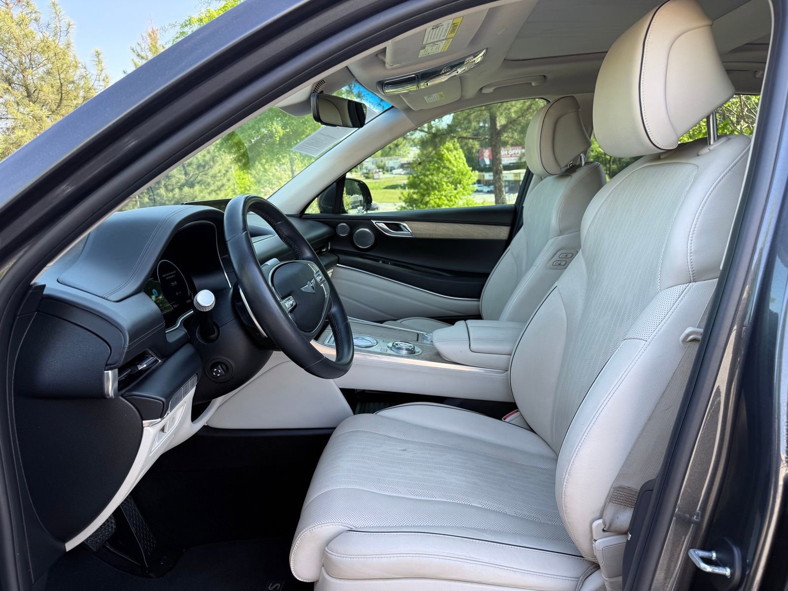 Used 2022 Genesis GV80 2.5T w/ Prestige Package 04 image 34