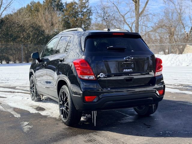 Certified 2022 Chevrolet Trax LT w/ Driver Confidence Package image 5