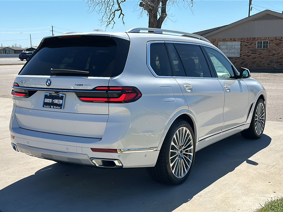 New 2026 BMW X7 xDrive40i image 8