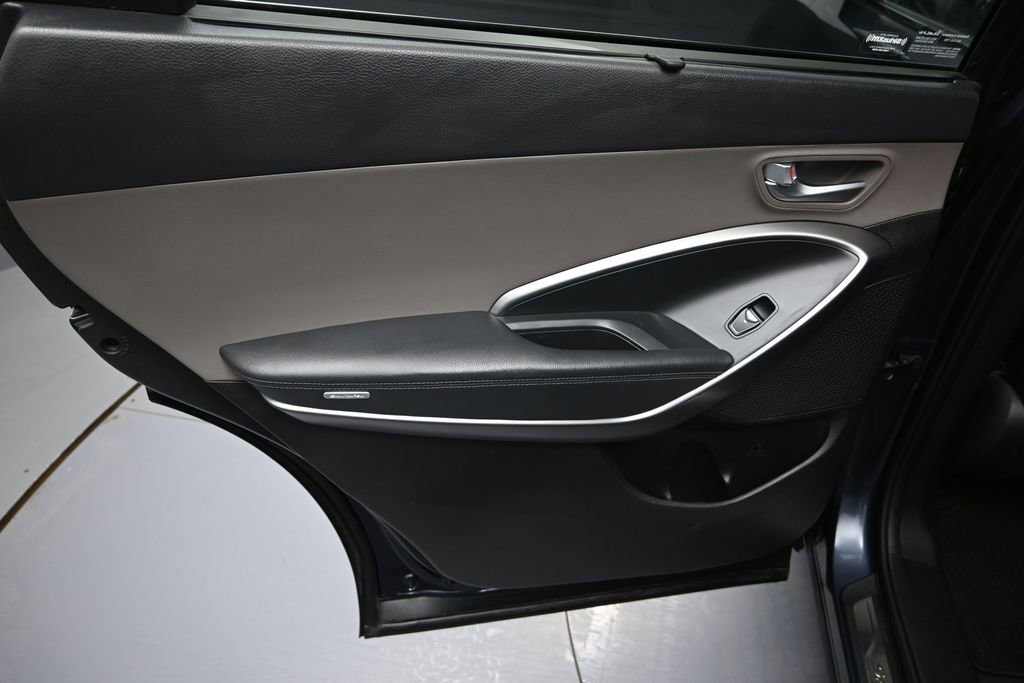 Used 2019 Hyundai Santa Fe XL SE w/ SE Premium Package 02 FWD image 28