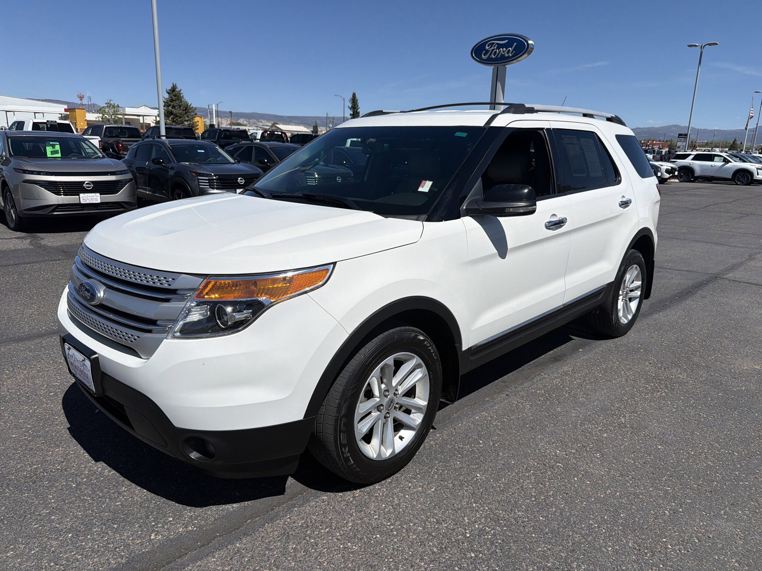 Used 2011 Ford Explorer XLT w/ 202A Rapid Spec Order Code AWD/4WD image 1