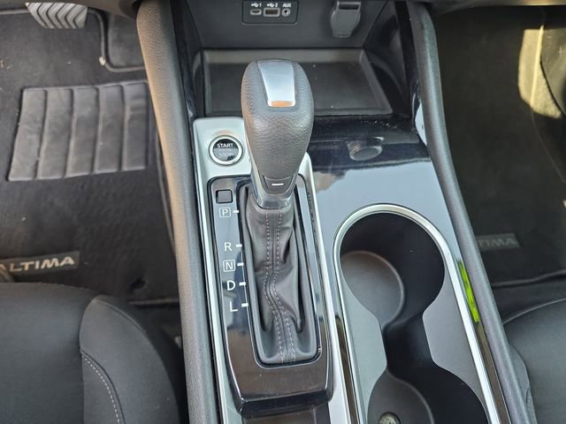Used 2024 Nissan Altima 2.5 SV image 19