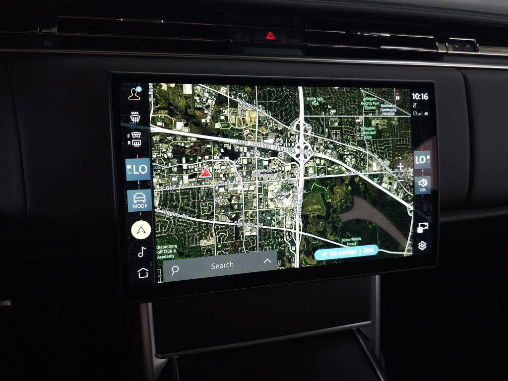 Certified 2026 Land Rover Range Rover SE AWD/4WD image 28