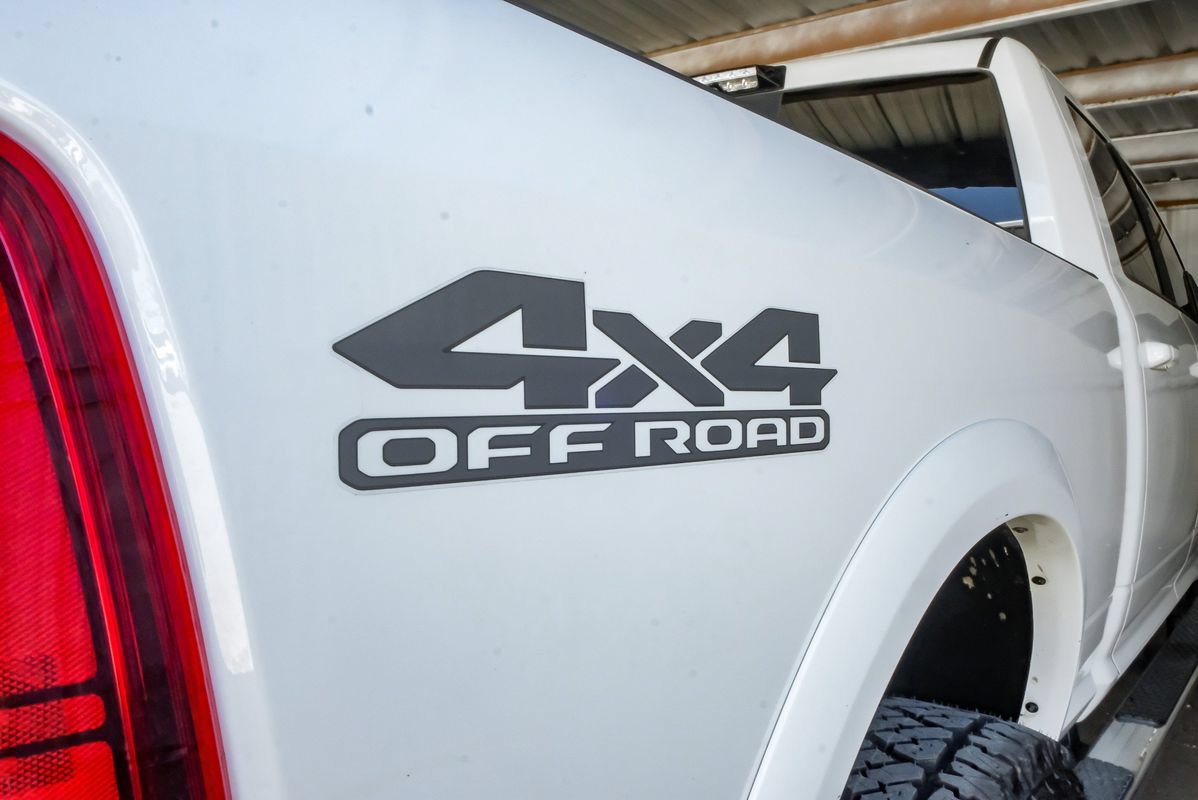 Used 2018 RAM 2500 Laramie w/ Sport Appearance Group AWD/4WD image 54
