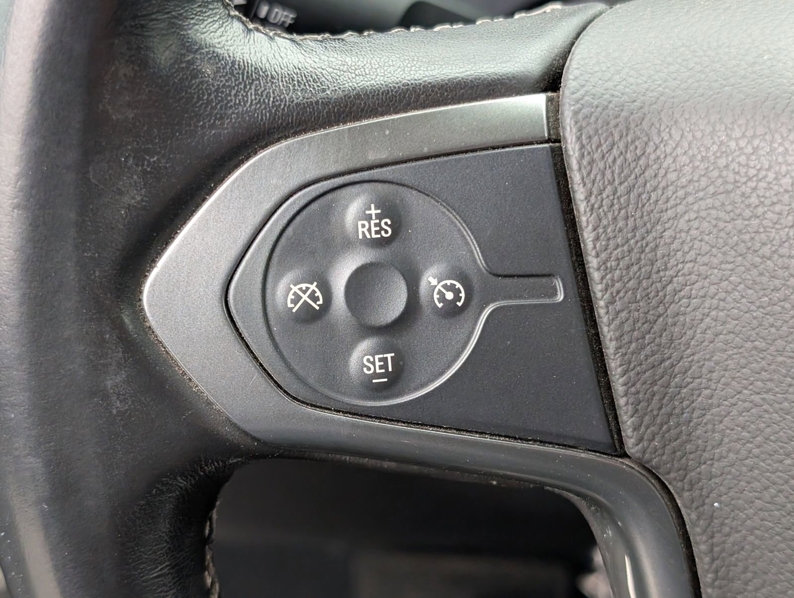 Used 2019 Chevrolet Silverado 2500 LT w/ LT Convenience Package image 24