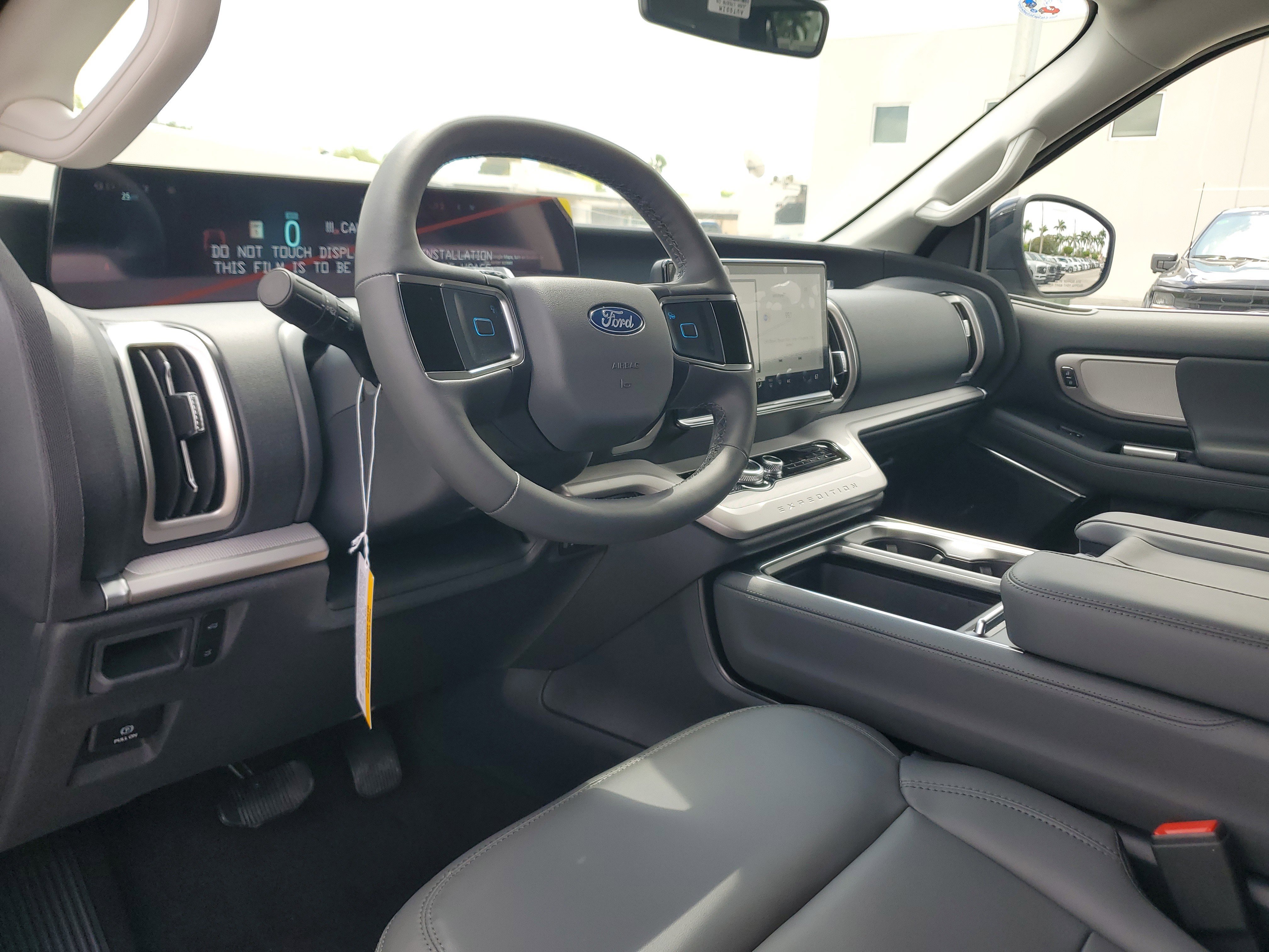 New 2026 Ford Expedition Active RWD image 9