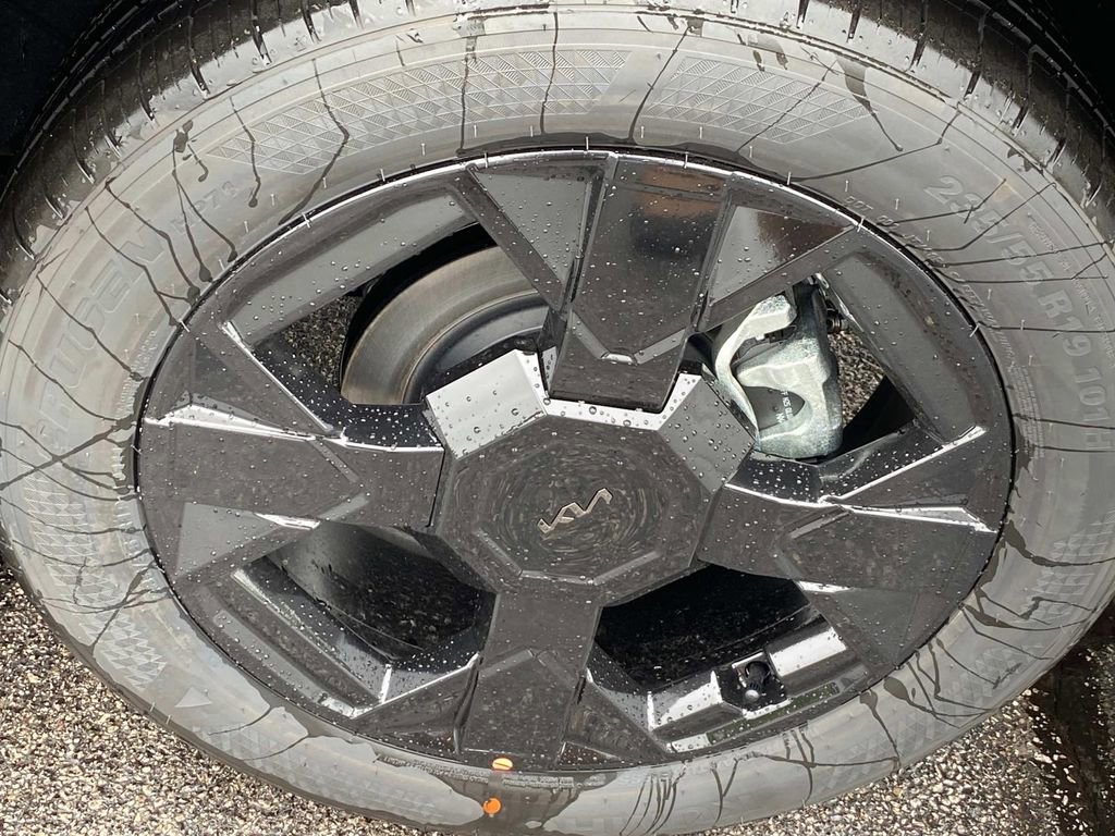 New 2026 Kia Sportage X-Line w/ X-Line Technology Package image 6